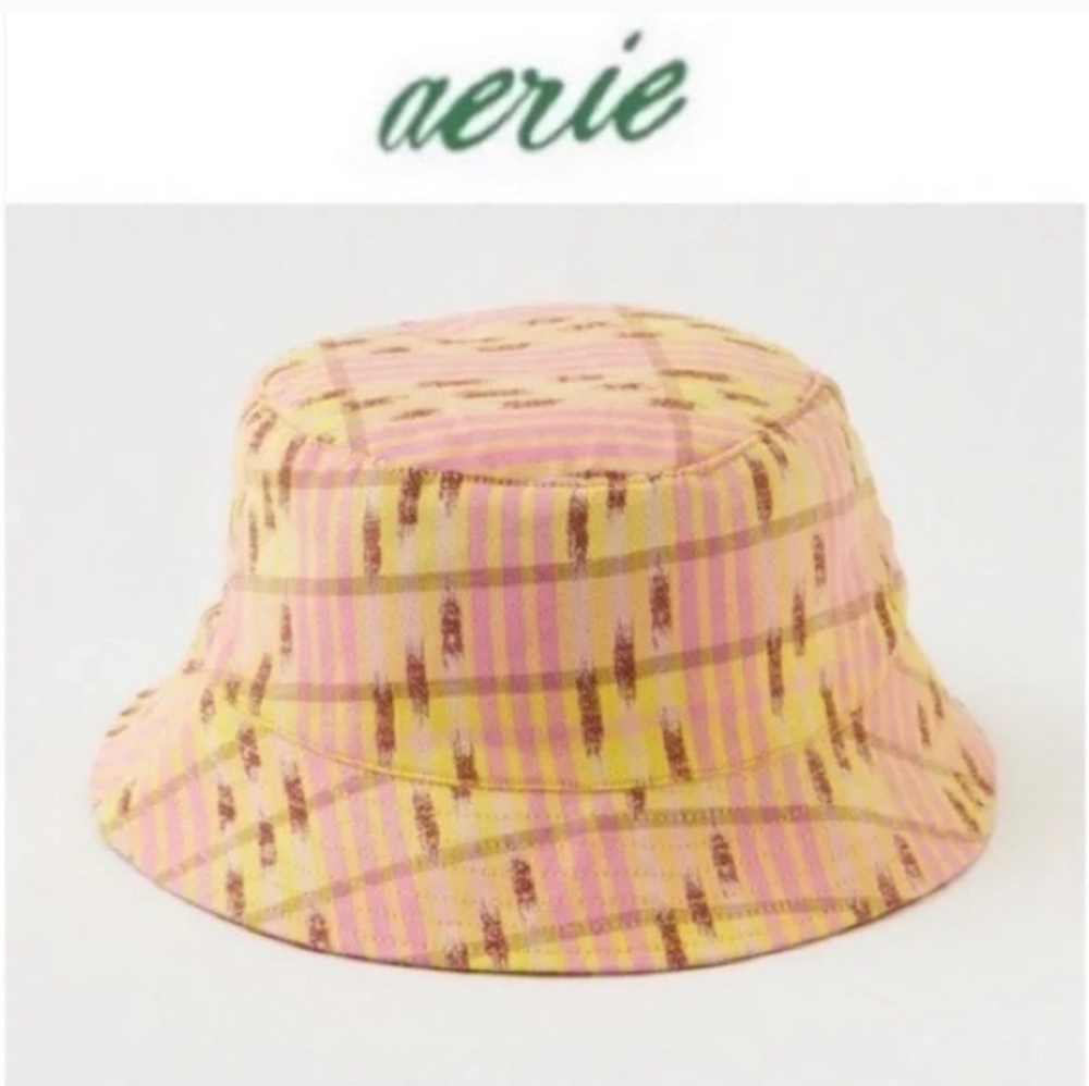 NEW Aerie reversible bucket hat